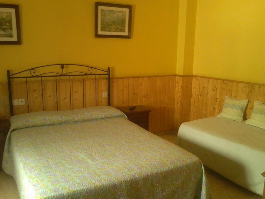 Hostal Nuestra Senora De La Palma Algeciras Exterior photo